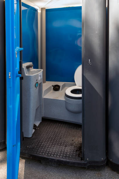 Best Portable restroom trailer rental  in Worthgton, IN